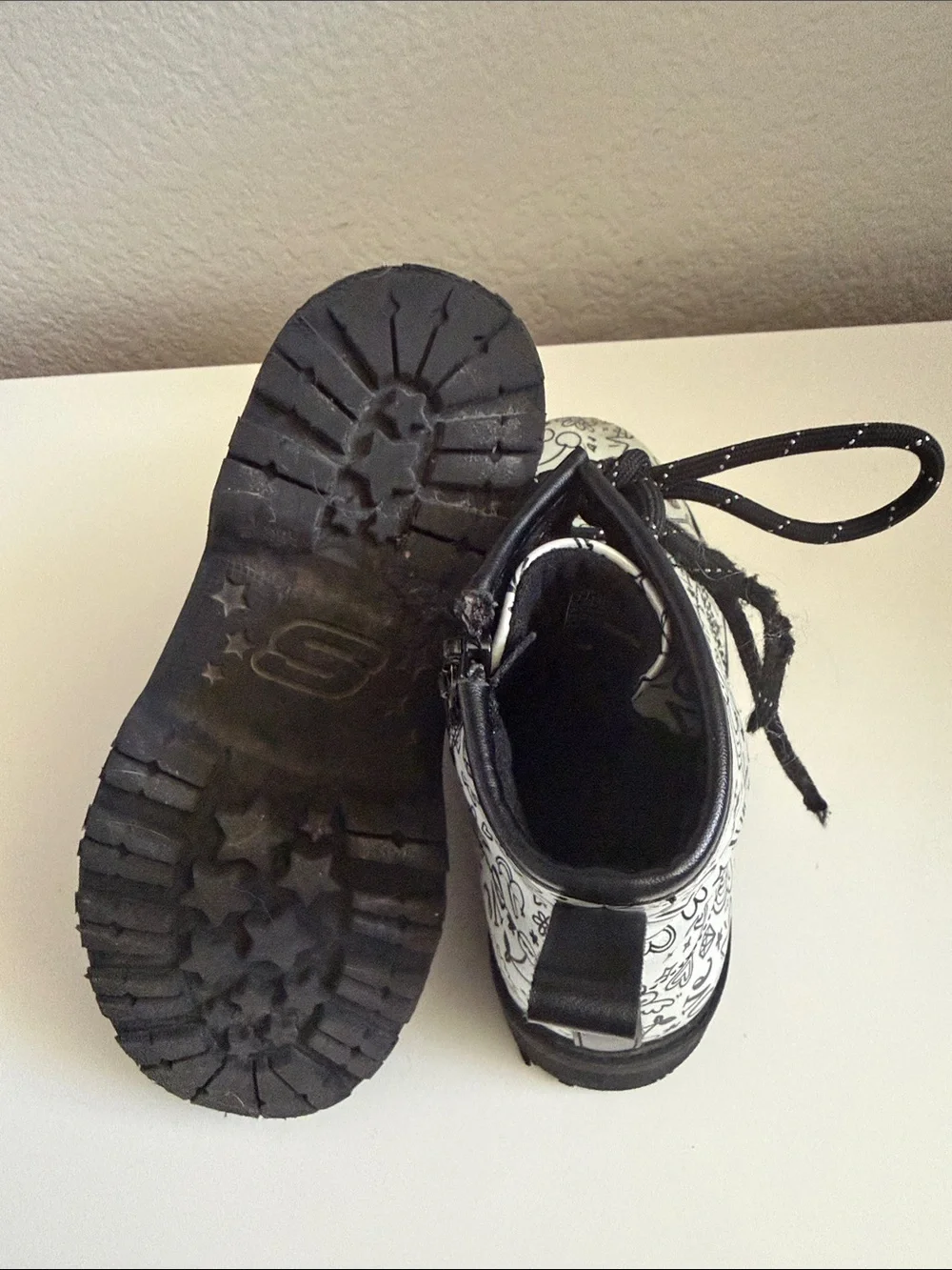 Skechers White & Black Doodle Combat Boots for Kids